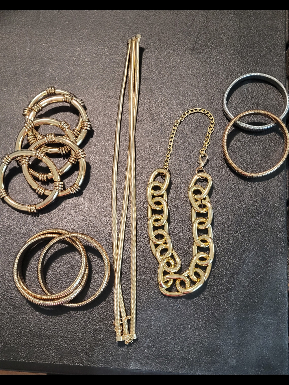 Jewelry lot- Gold